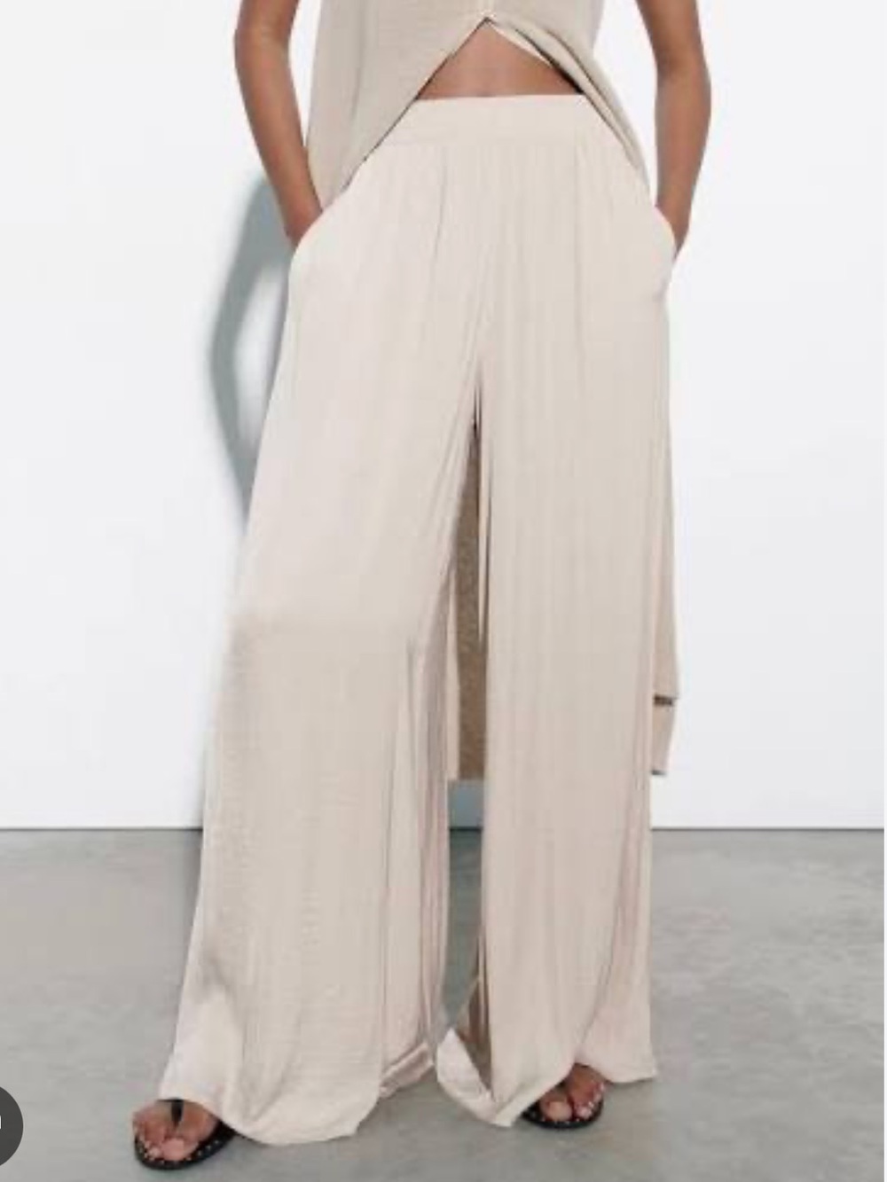 Zara Soft Beige Wide-Leg Palazzo Pants | M